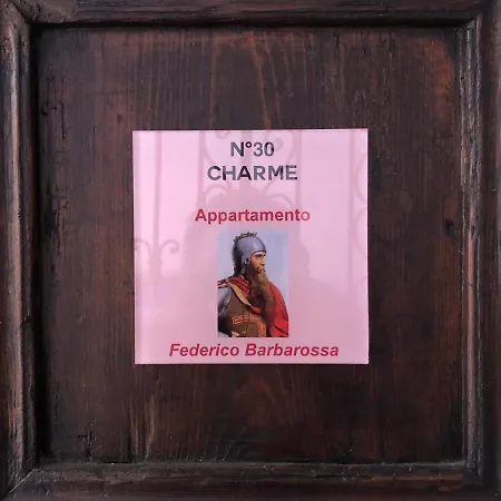 N°30 Charme Apartment
